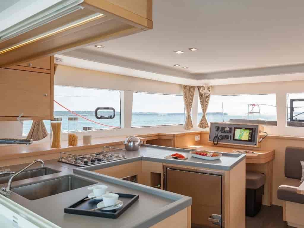 Boat picture 14