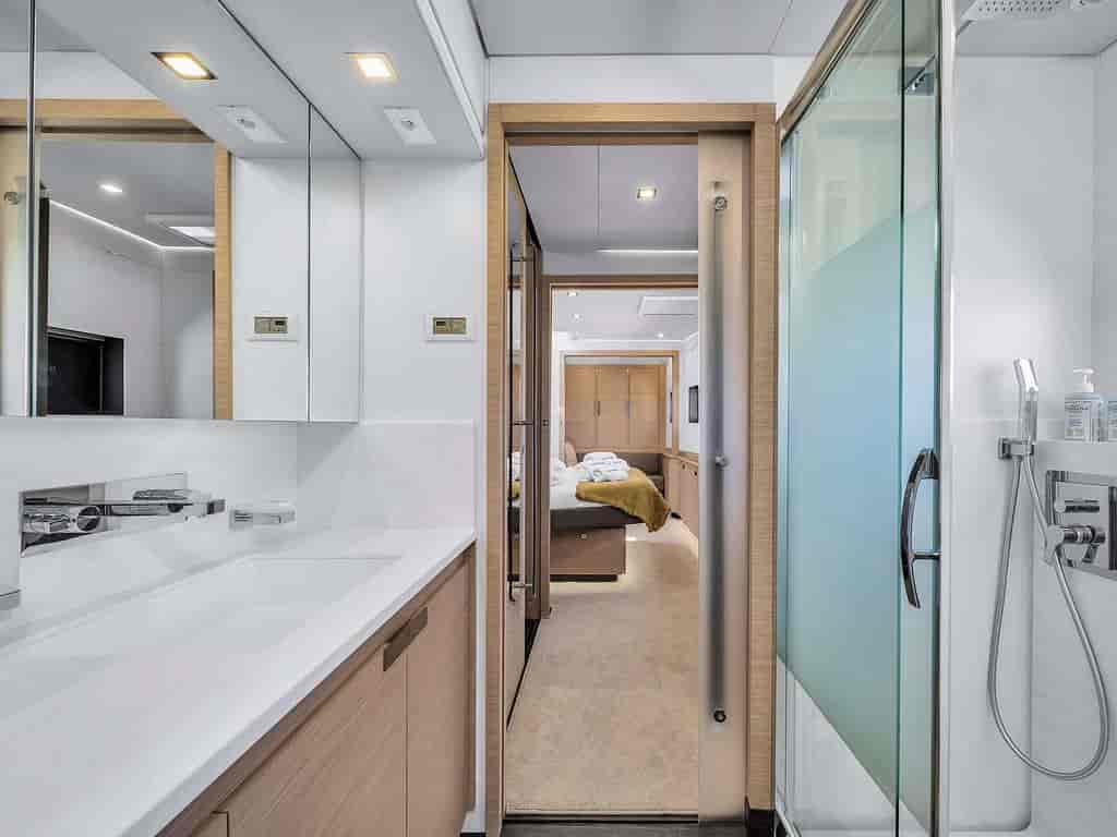 Boat picture 4