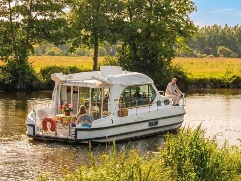 Photo of undefined, image 1 of 5