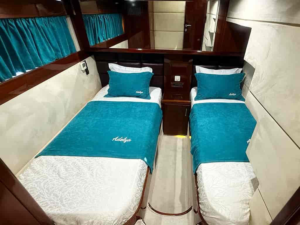 Boat picture 19