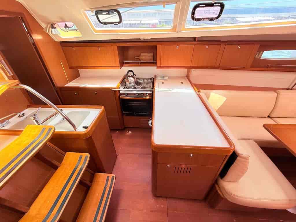 Boat picture 18