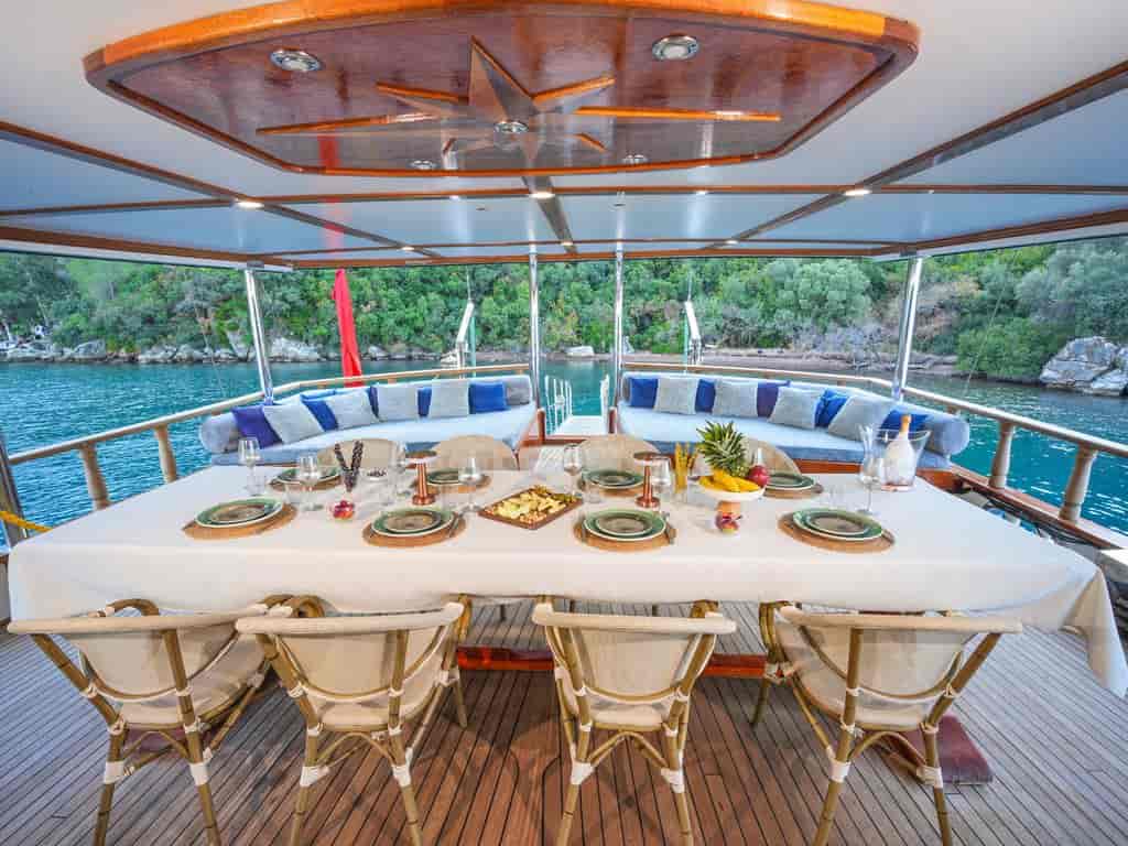Boat picture 17