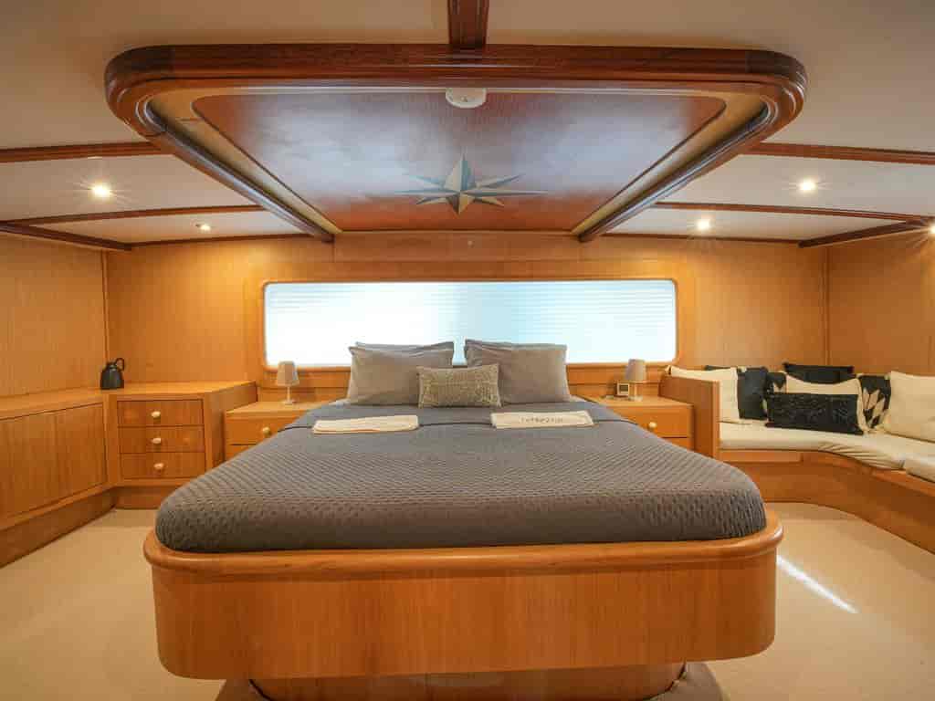 Boat picture 26