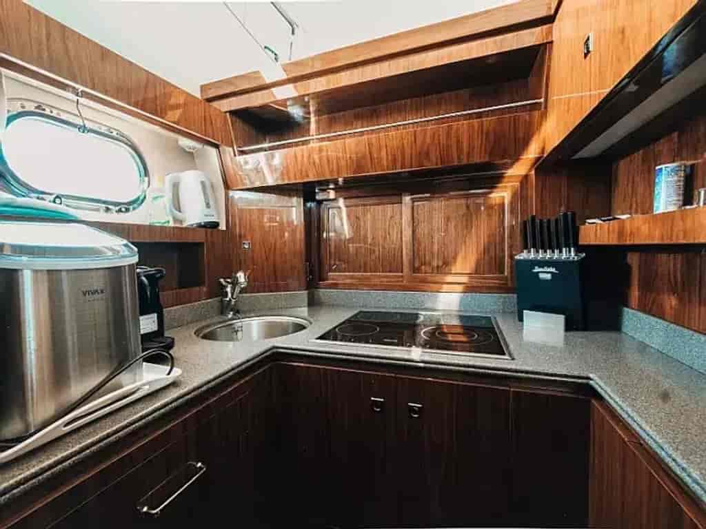 Boat picture 12