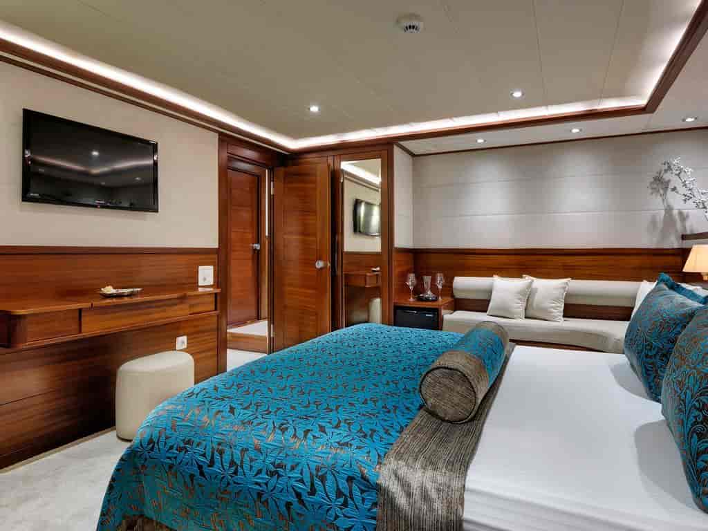 Boat picture 12