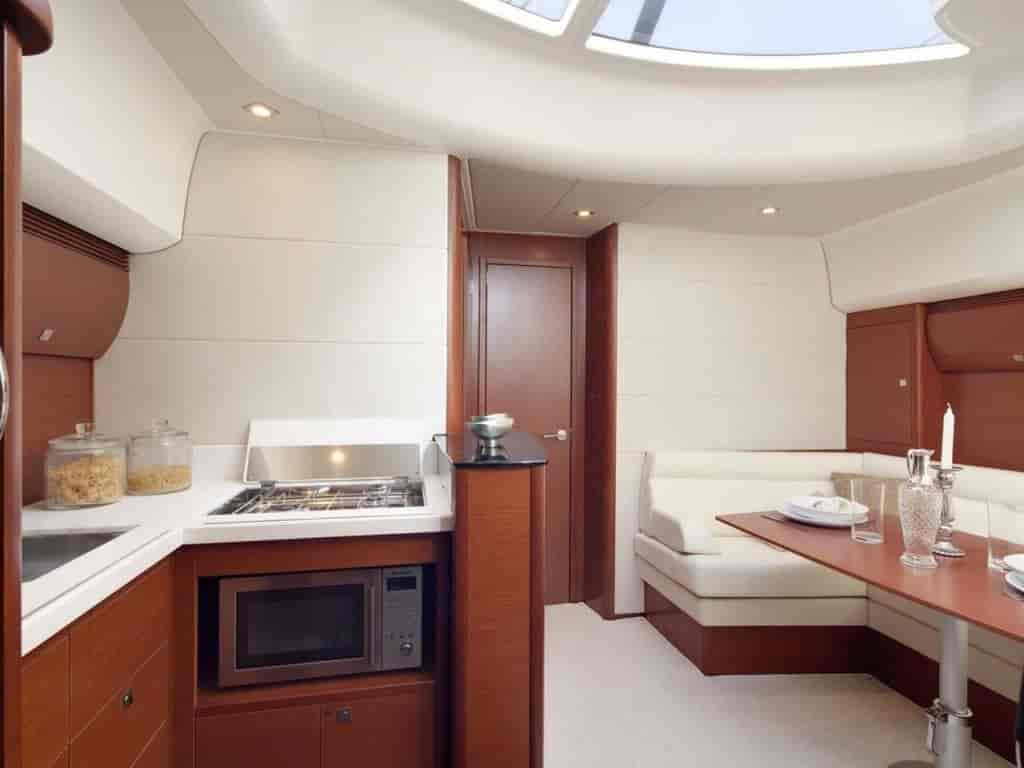 Boat picture 9