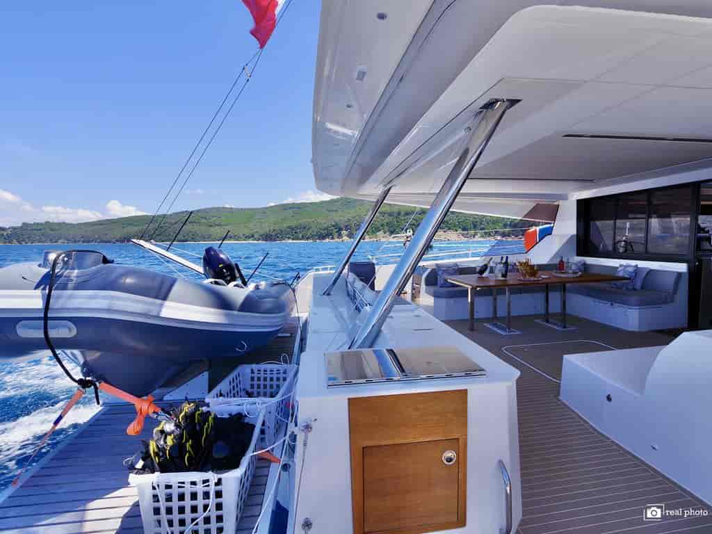 Boat picture 17