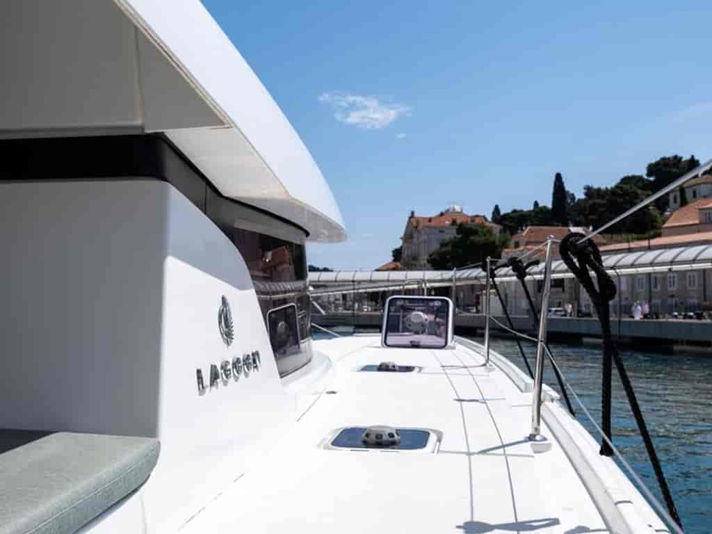 Boat picture 17