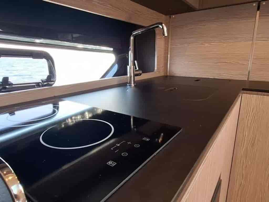 Boat picture 24