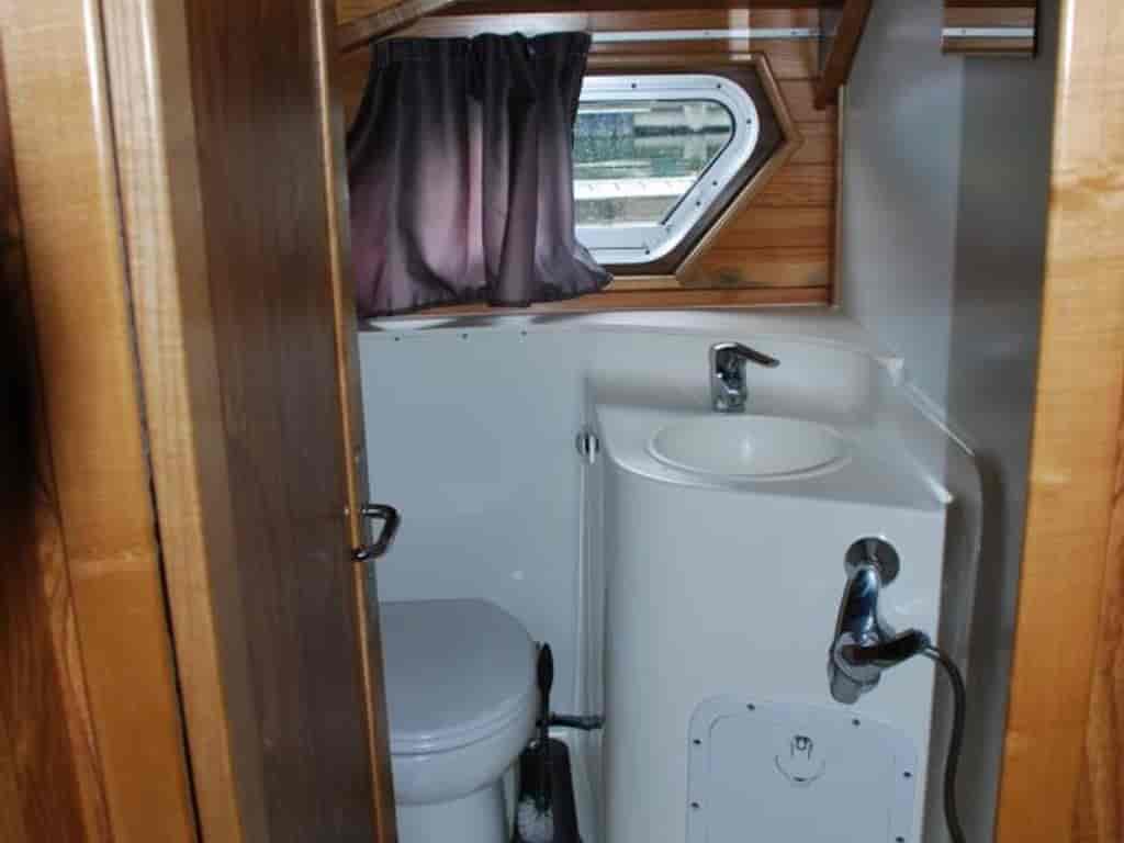 Boat picture 13