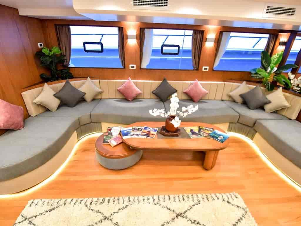 Boat picture 17