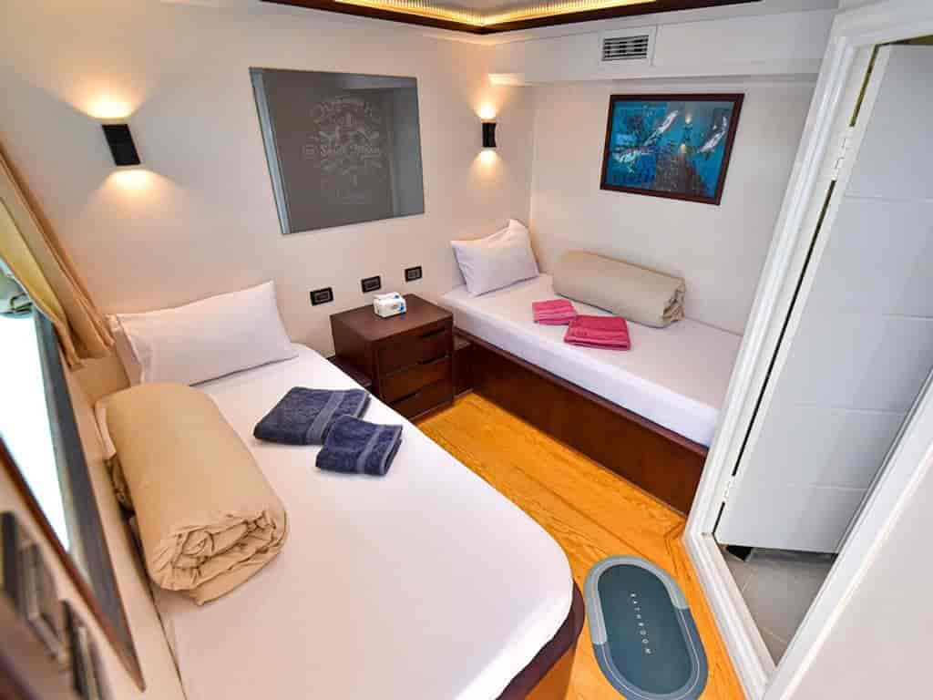 Boat picture 4