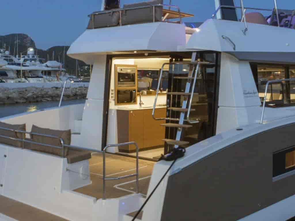 Boat picture 9