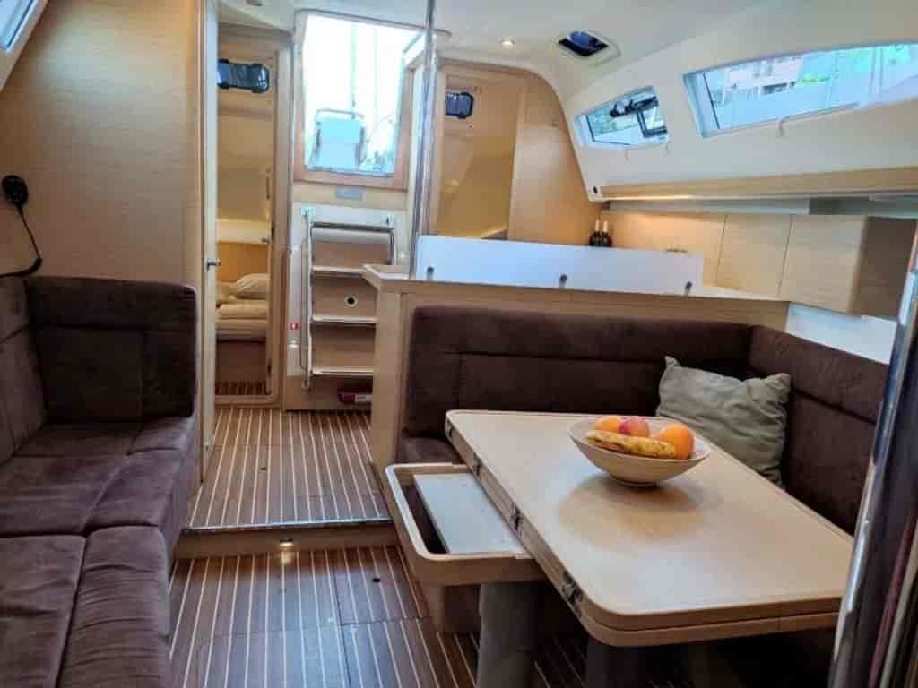Boat picture 9