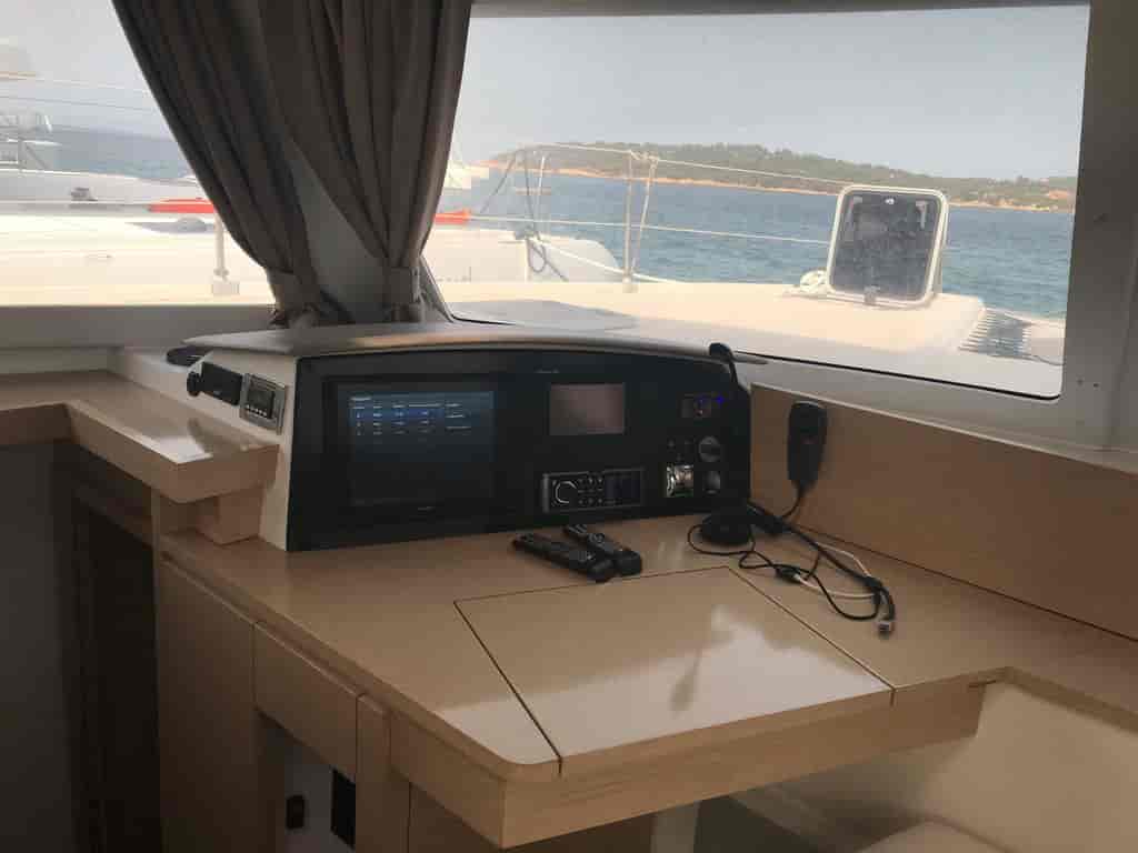 Boat picture 9