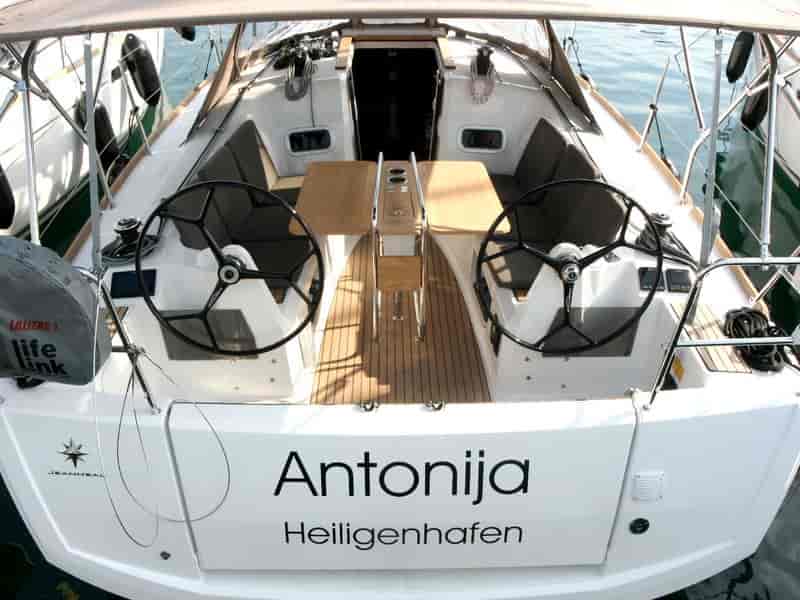 Photo of undefined, image 1 of 16