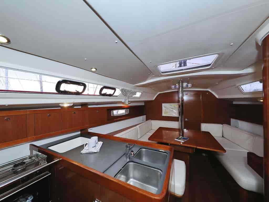 Boat picture 14