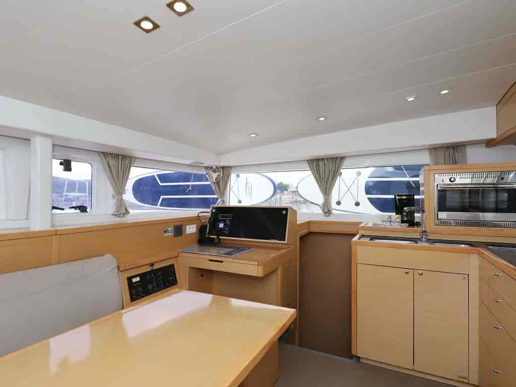 Boat picture 10
