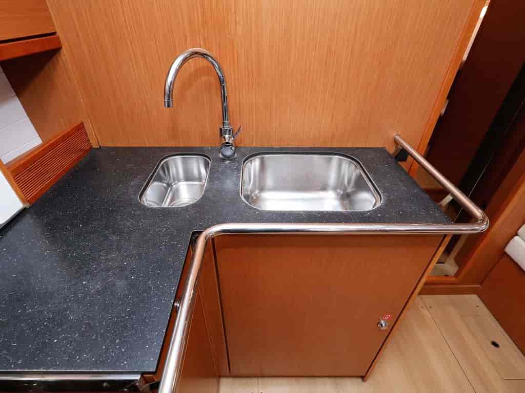 Boat picture 37