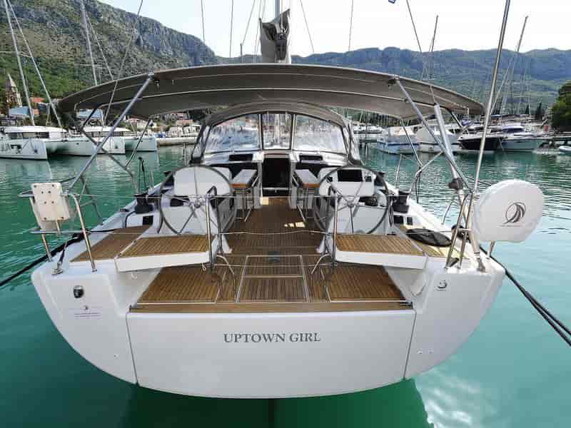 Photo of undefined, image 1 of 26