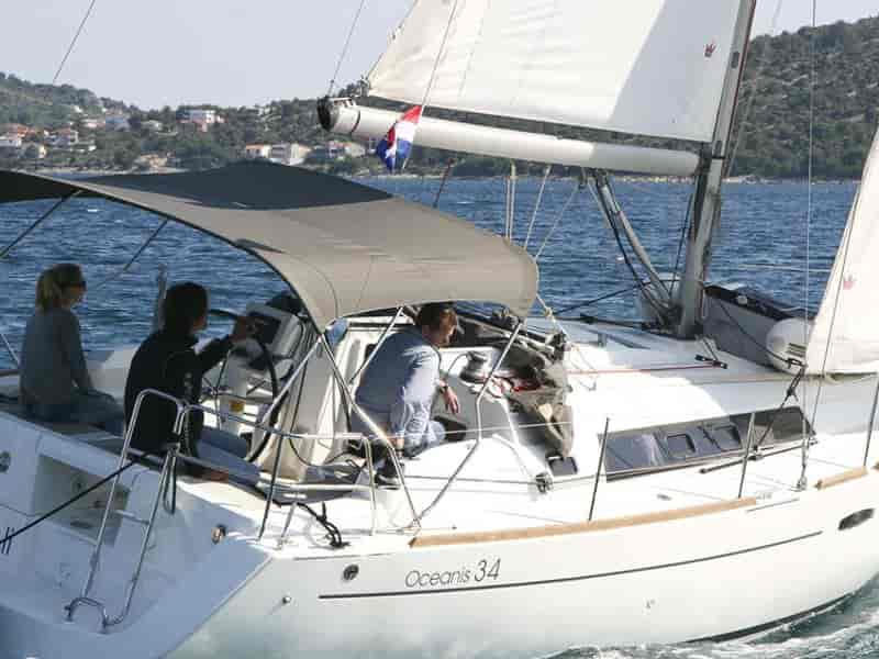 Photo of undefined, image 1 of 18