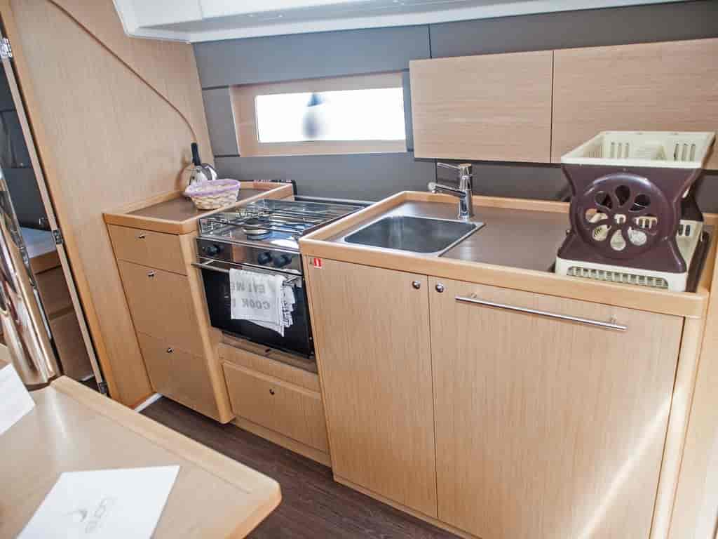 Boat picture 12
