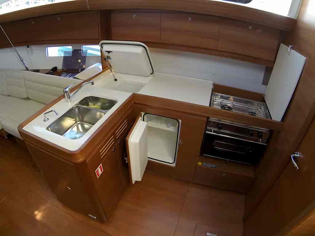 Boat picture 12