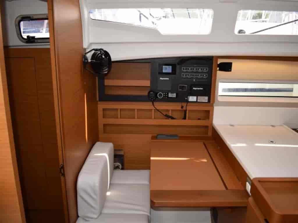 Boat picture 9