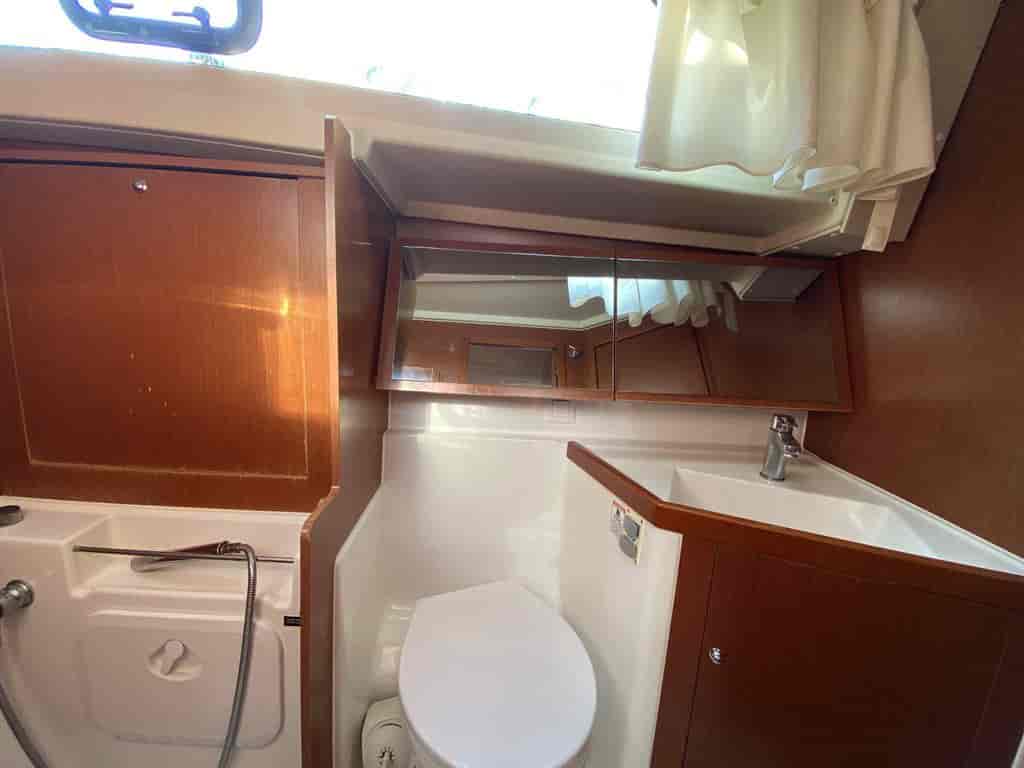 Boat picture 9