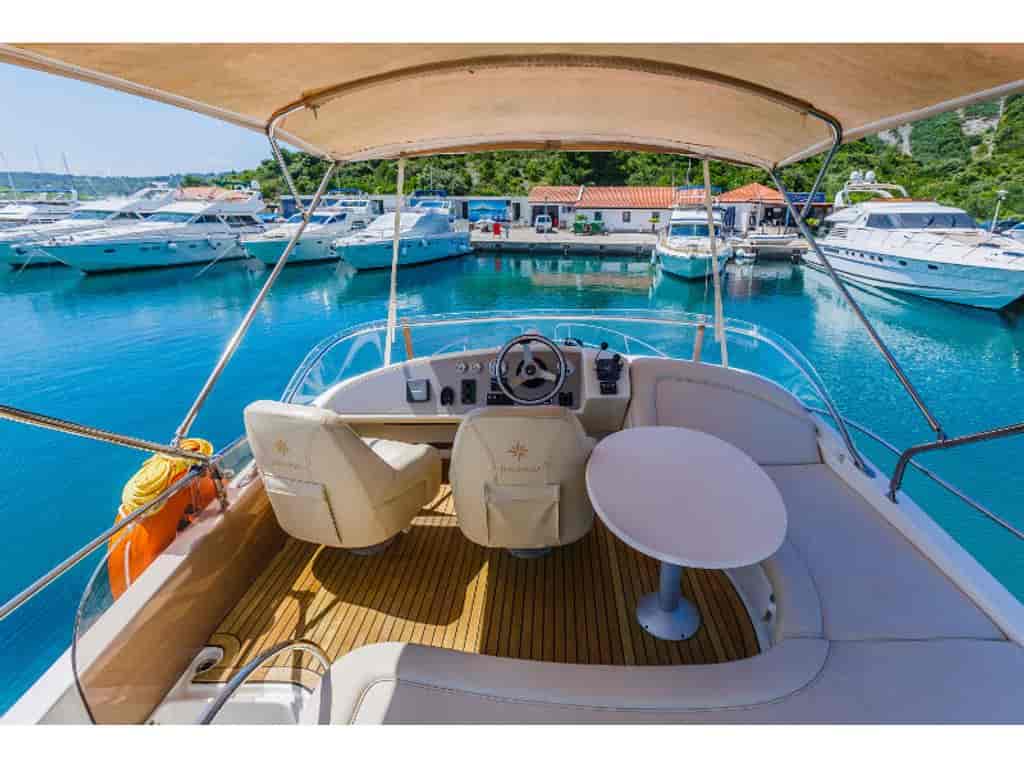 Boat picture 17