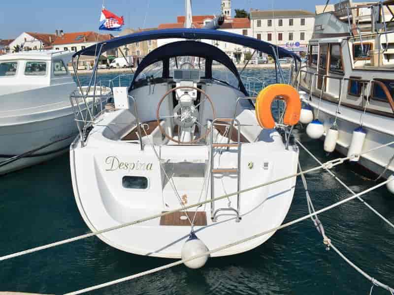 Photo of Despina, image 1 of 5